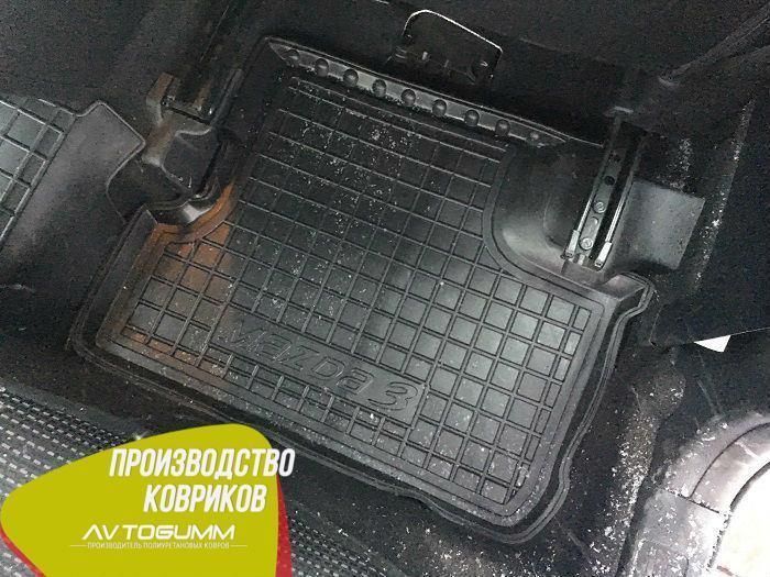 Резиновые коврики защитные в салон авто Mazda 3 2009-2013 Автогум (Avto-Gumm), автоковрики с бортиками 11139 фото