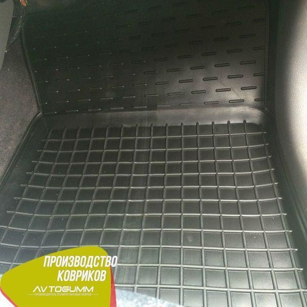 Гумові килимки в салон авто Renault Symbol/Clio 2002- Автогум (Avto-Gumm), автоковрики з бортиками 11290 фото