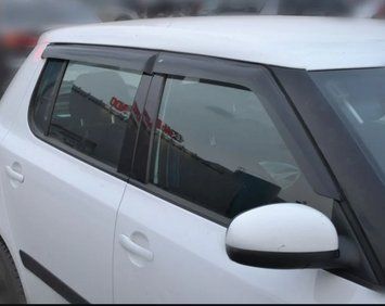 Дефлектори вікон Skoda Fabia II Hb 2007 VL Tuning 4234ew578 фото
