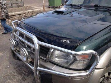 Мухобійка Nissan Patrol (Y61) (1997-2004) (VT-52) Дефлектор капота накладка NS27 фото