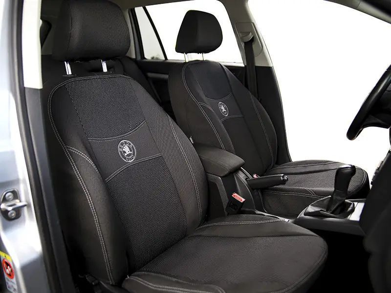 Чохли на сидіння Skoda Octavia III А7 2013- (задня спинка та сидіння цільні) Nika NIKA-2534627981 фото