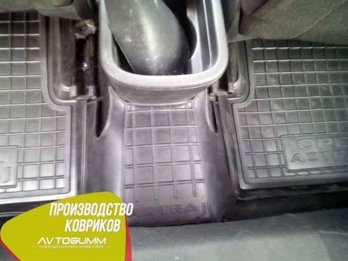 Резиновые автоковрики салона Opel Astra J 2009 -, коврики с бортиками Автогум (Avto-Gumm) для Опель 11218 фото