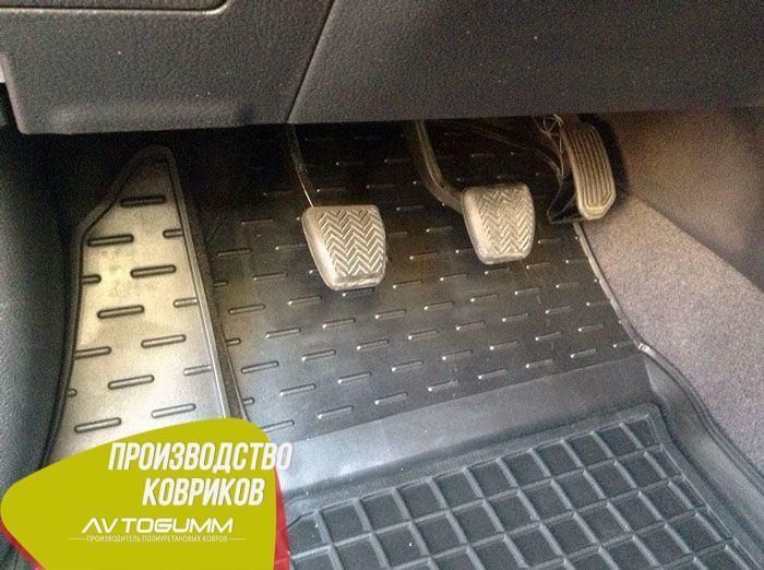 Коврики модельные в салон автомобиля Toyota Corolla 2007-2013 Автогум (Avto-Gumm) резиновые с бортиками 11346 фото