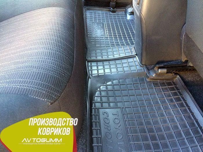 Коврики модельные в салон автомобиля Toyota Corolla 2007-2013 Автогум (Avto-Gumm) резиновые с бортиками 11346 фото