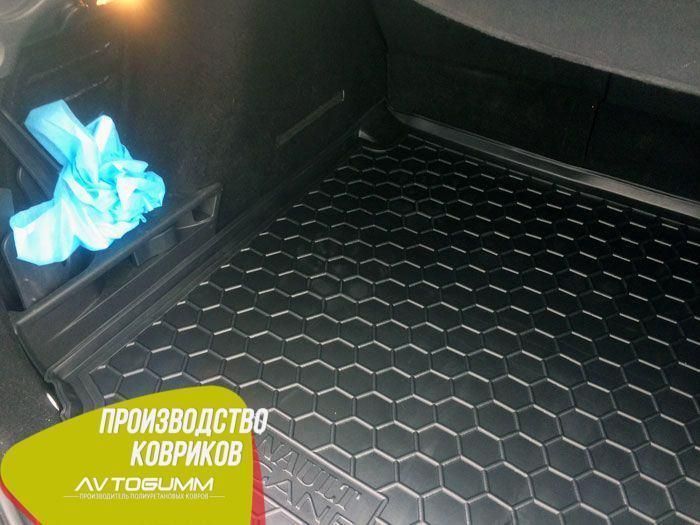 Килимок у багажник Renault Megane 3 2009 &mdash; Universal Автогум (Avto-Gumm) 11723 фото